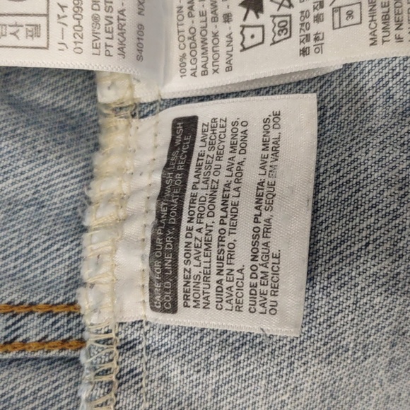 LEVI'S RELAXED FIT JACKET. - Picture 10 of 17